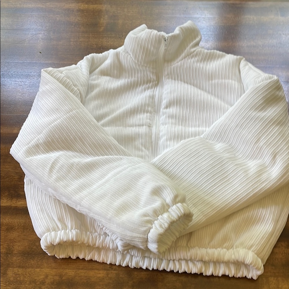 SHEIN White Puffer Jacket